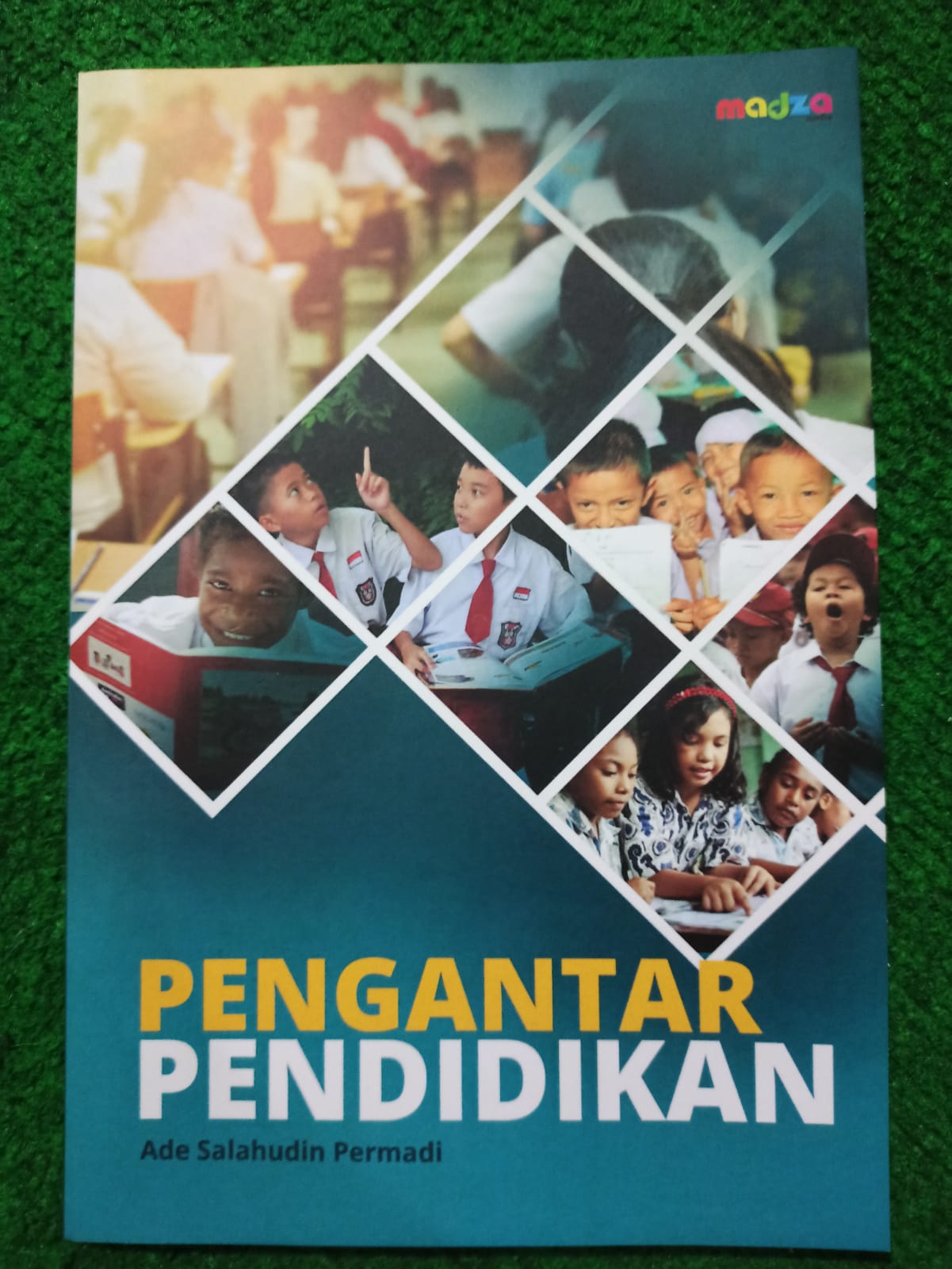 Cover Pengantar Pendidikan / Ade Salahudin Permadi